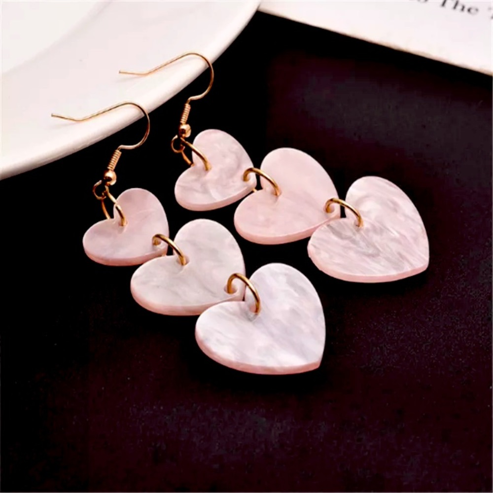 ⭐️Acrylic Pink Heart 💖 Long Earrings